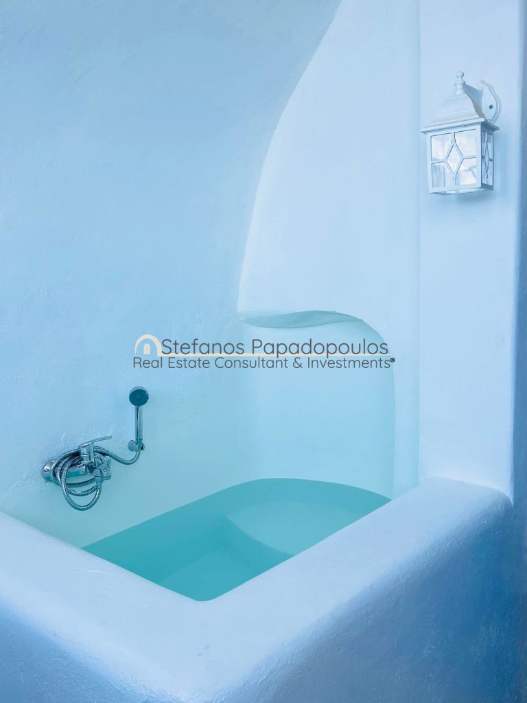Real Estate Santorini Greece Sale Rent Residential Complex for Rent – Pyrgos, Santorini 11 Real Estate Santorini Greece Sale Rent 4437b0a656a34fdb846d2e30305cc9f6